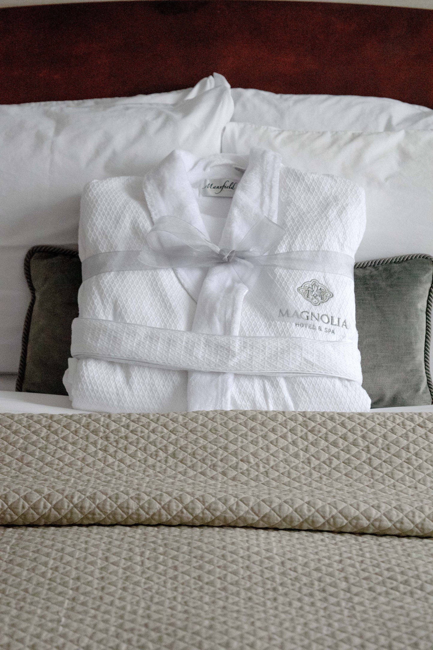 Magnolia Bathrobe